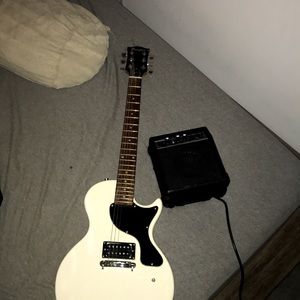 Maestro guitar from Gibson